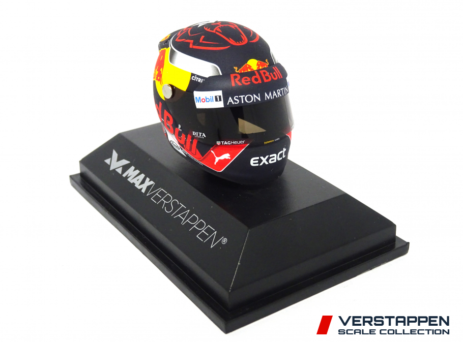 2018 - Aston Martin Red Bull Racing Season 